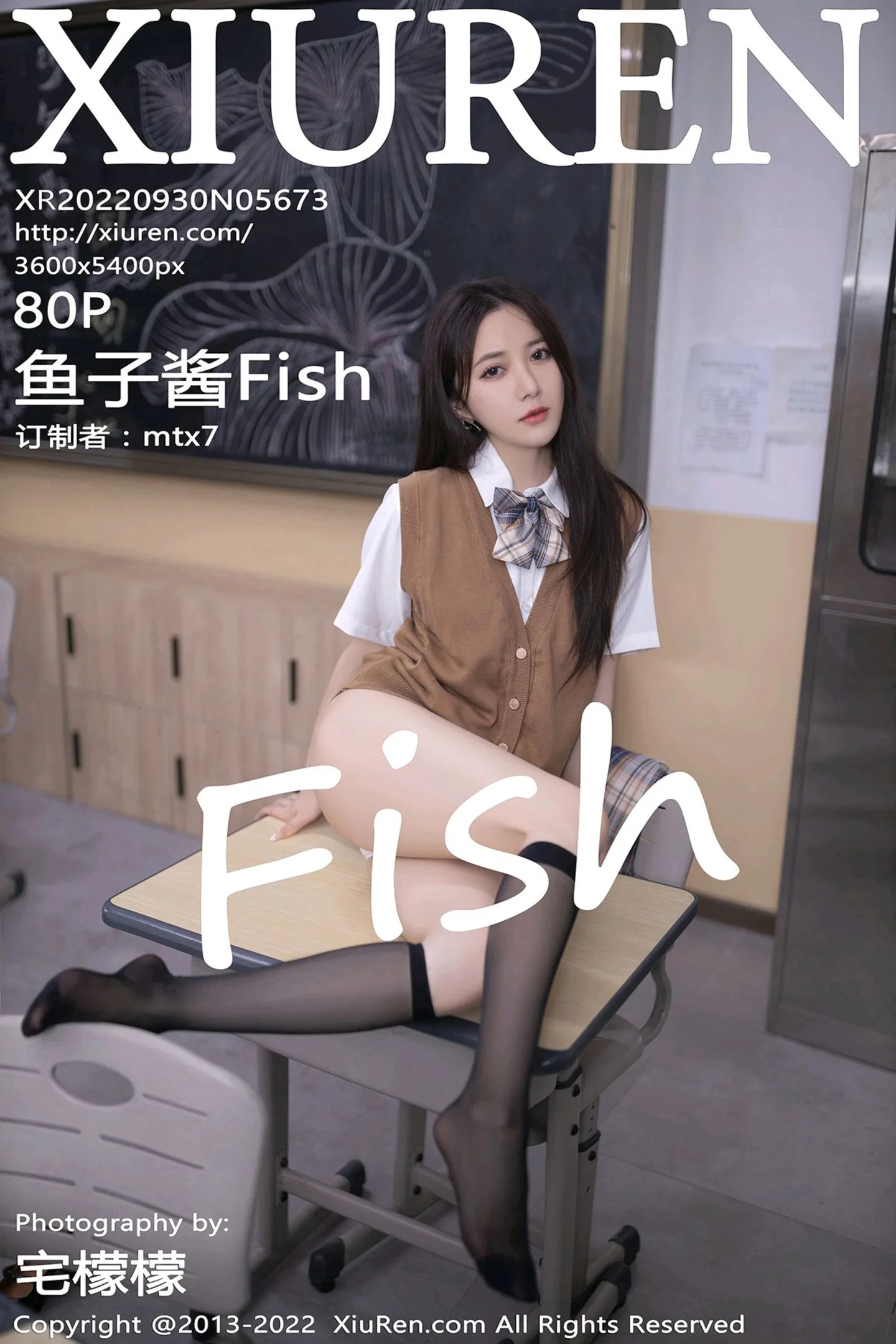 [XiuRen秀人网] VOL.5673 模特鱼子酱Fish教师回忆录主题性感白色内衣秀完美身材诱惑写真80P-秀人网官方网站